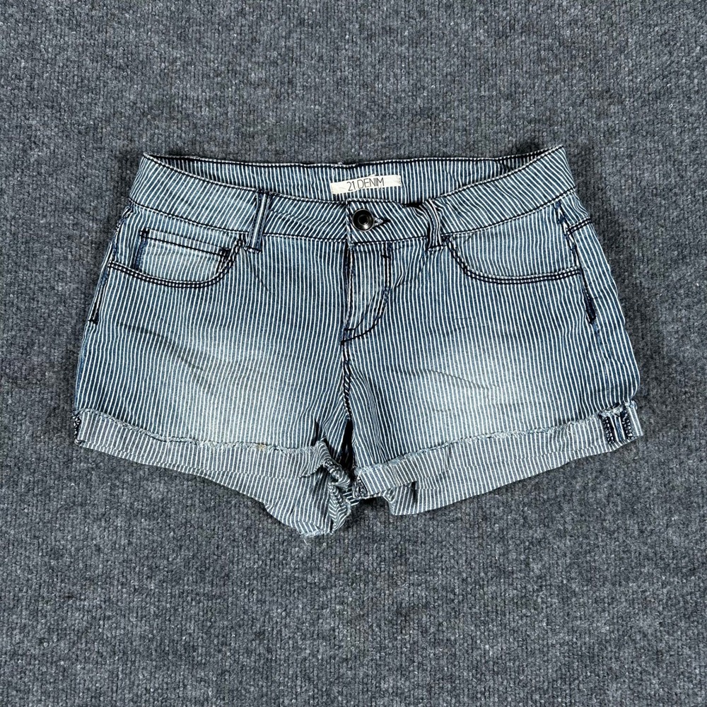 21 Denim Shorts Womens Size 27 Blue White Striped Cuffed Casual Stretch Cotton